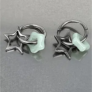 Women's Silver-Tone Hollow Star Earcuff Hoop Earrings, Elegant Exquisite Ear Jewelry for Daily Leisure, Indoor Recreation (Sports & Outdoor Accessories)
