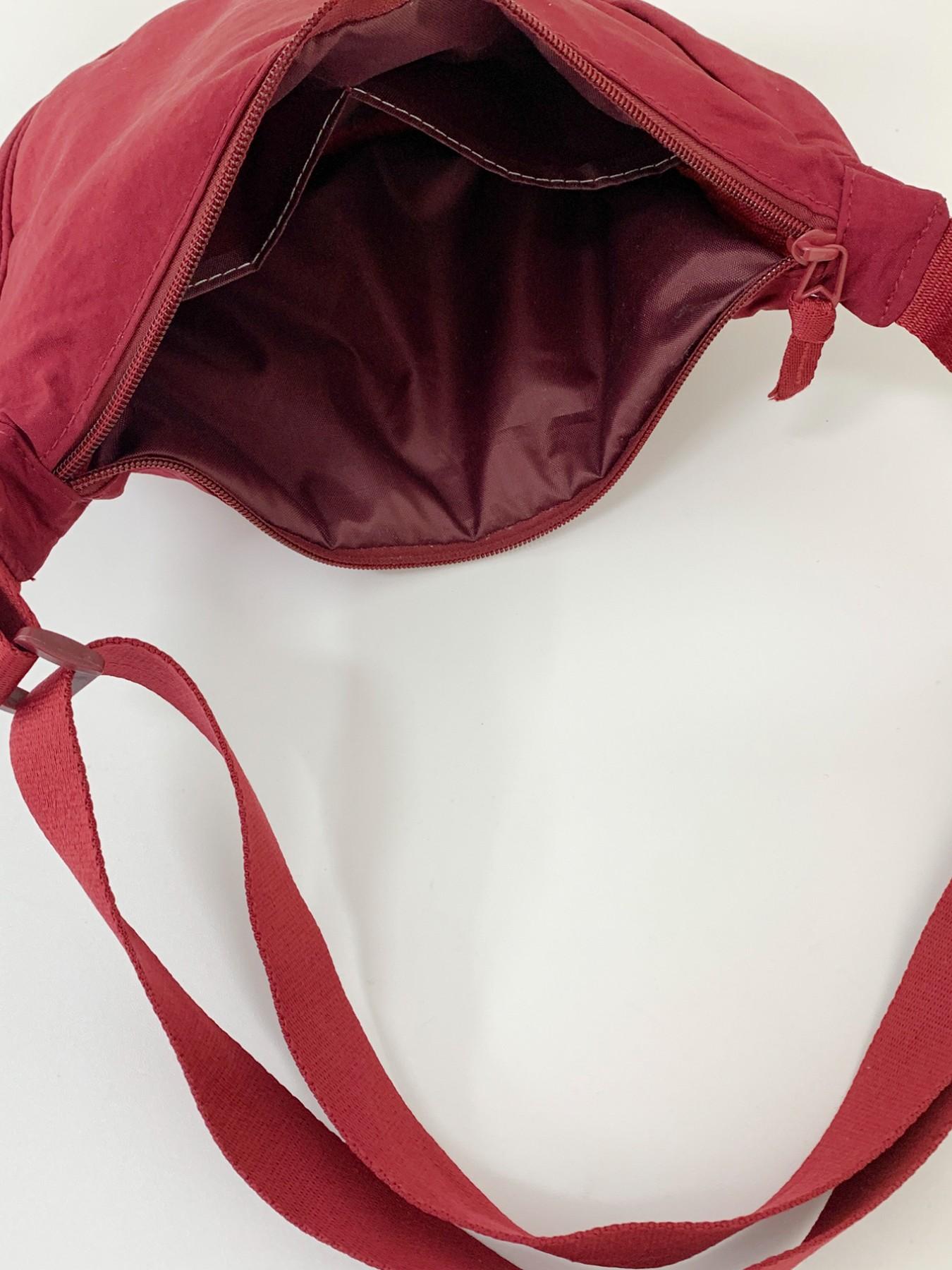 Smart Moon Shape Bag, Adjustable Shoulder Strap Mini Bag, Lightweight Waterproof Nylon Material, Zipper Closure, Casual Crossbody Bag for Everyday Use