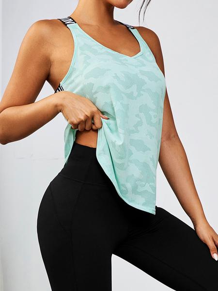 Sporty Women's Camo Print Letter Tape Sports Vest, Sport Criss Cross Cut Out Tank Top, Sporty Cami Top, Ladies Sportswear for Summer