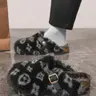 Unisex High-Quality Furry Slippers, Fashion Slippers, Non-Slip Warm Outdoor Shoes, Tie-Dye Design, Elegant Wide Fit, Perfect Gift for Her, Cozy Winter Footwear
