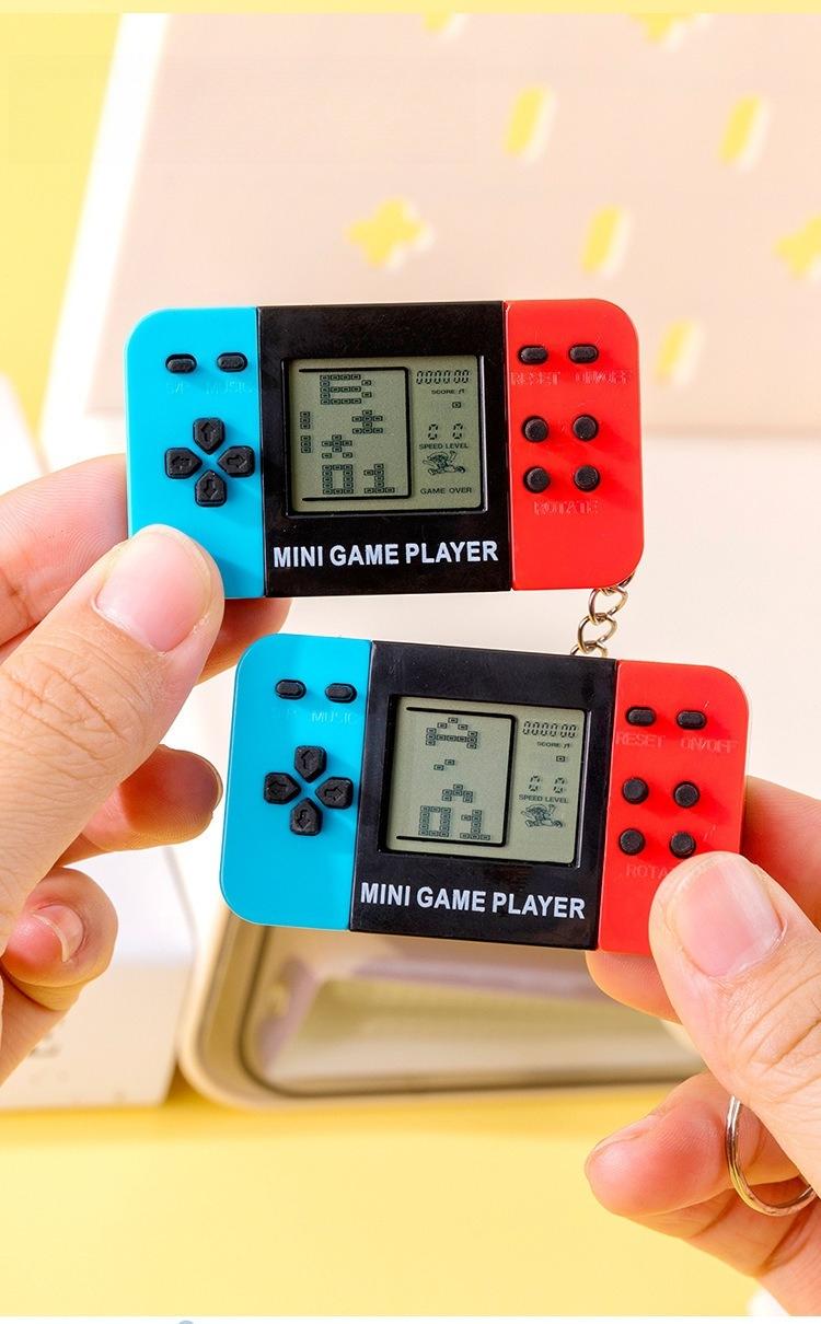 Mini Handheld Game Console Keychain Video Game Player Party Favors For Kids Birthday Christmas Gifts School Classroom Prizes