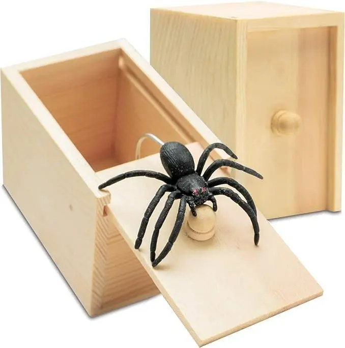 Original Spider Prank Box - Wooden Jump Scare Gag Gift for Adults, Val ...