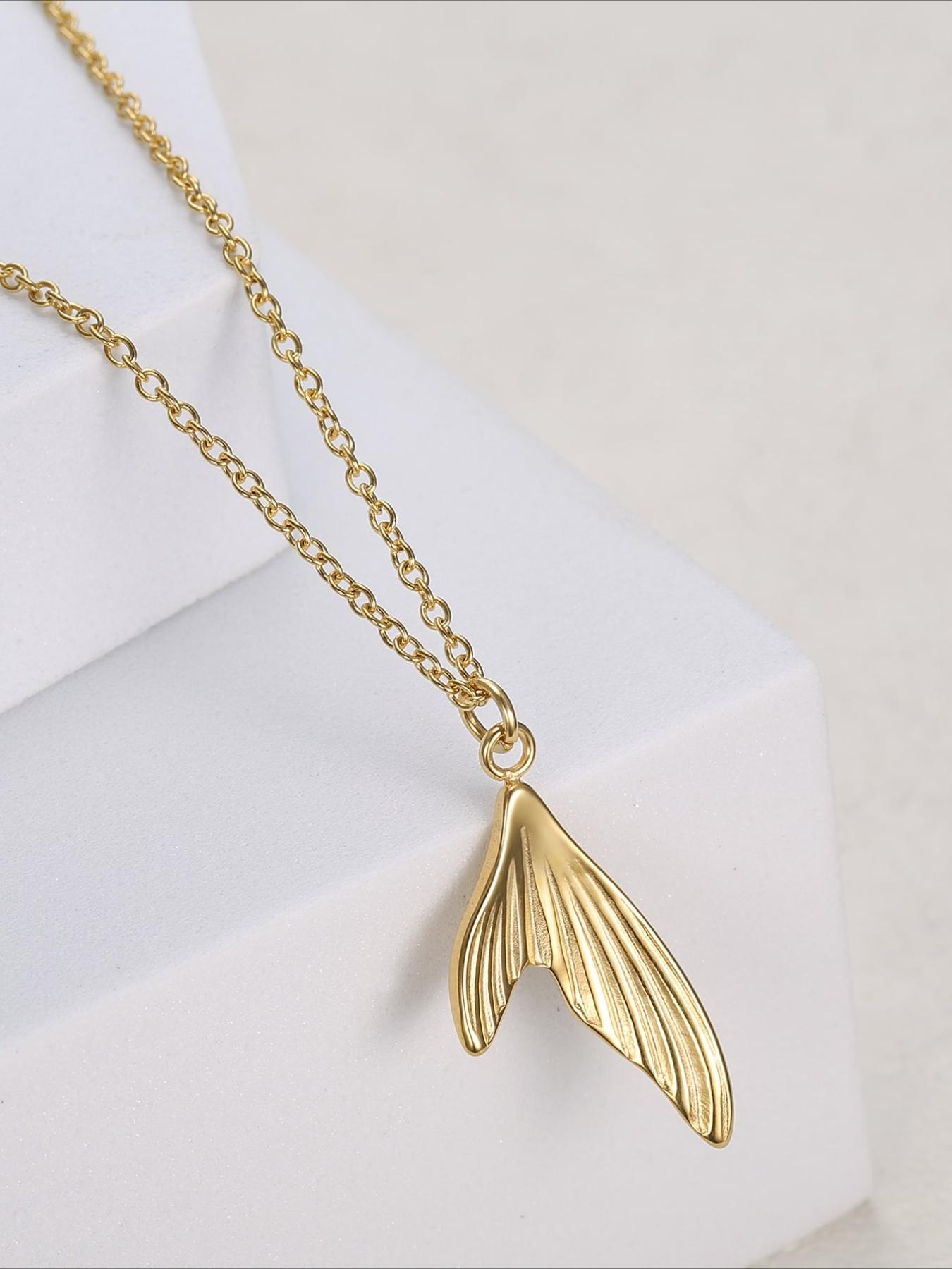 Extremely Simple Style Three-dimensional Fish Tail Stainless Steel Necklace, Seaside Vacation Atmosphere, Personalized Necklace, Versatile Necklace