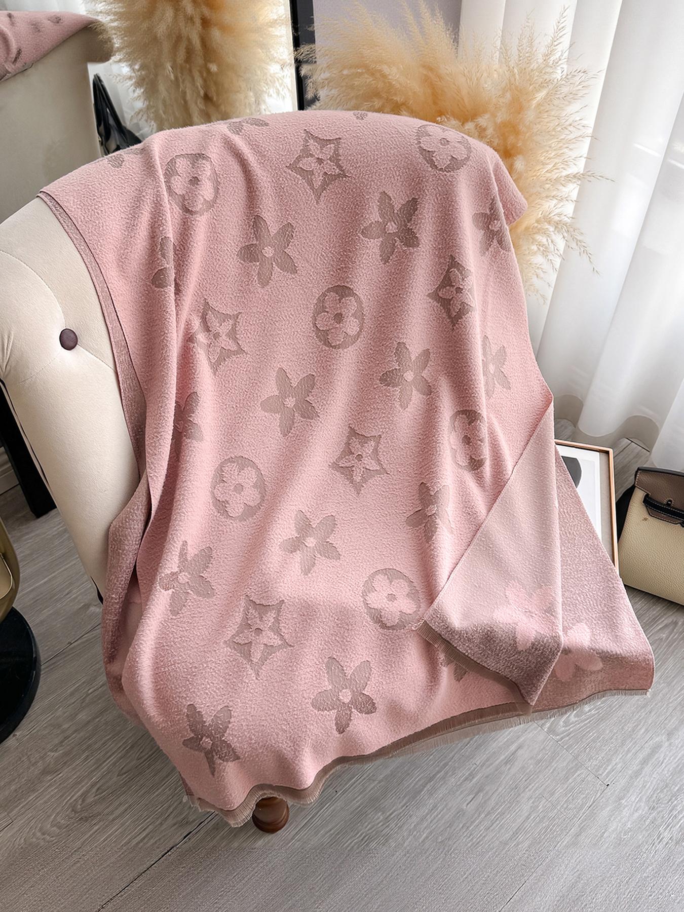Women's Geometric Floral Shawl, Warm Comfortable Scarf, Casual Multifunctional Wrap, Fall/winter Decoration, Ladies Fashion Accessory, Casual Soft Shawl, Floral Print Shawl, Floral Pattern Shawl
