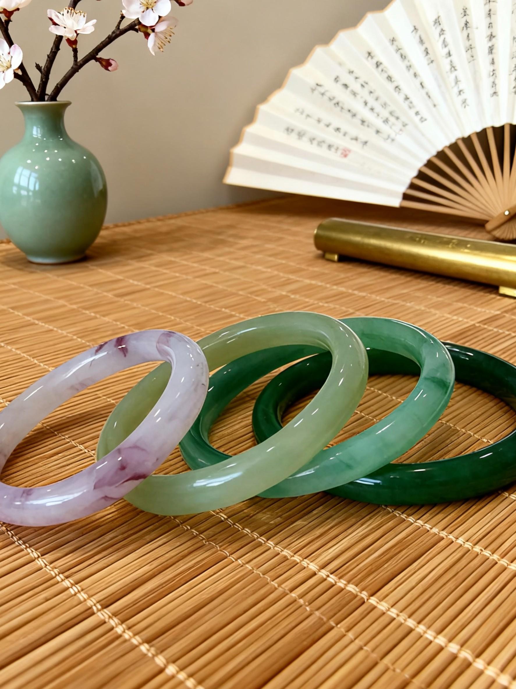 2026 Elegant Oriental Style Jade Bracelet with Gift Box, Perfect Gift Choice, Traditional Chinese Jewelry, High-Quality Craftsmanship
