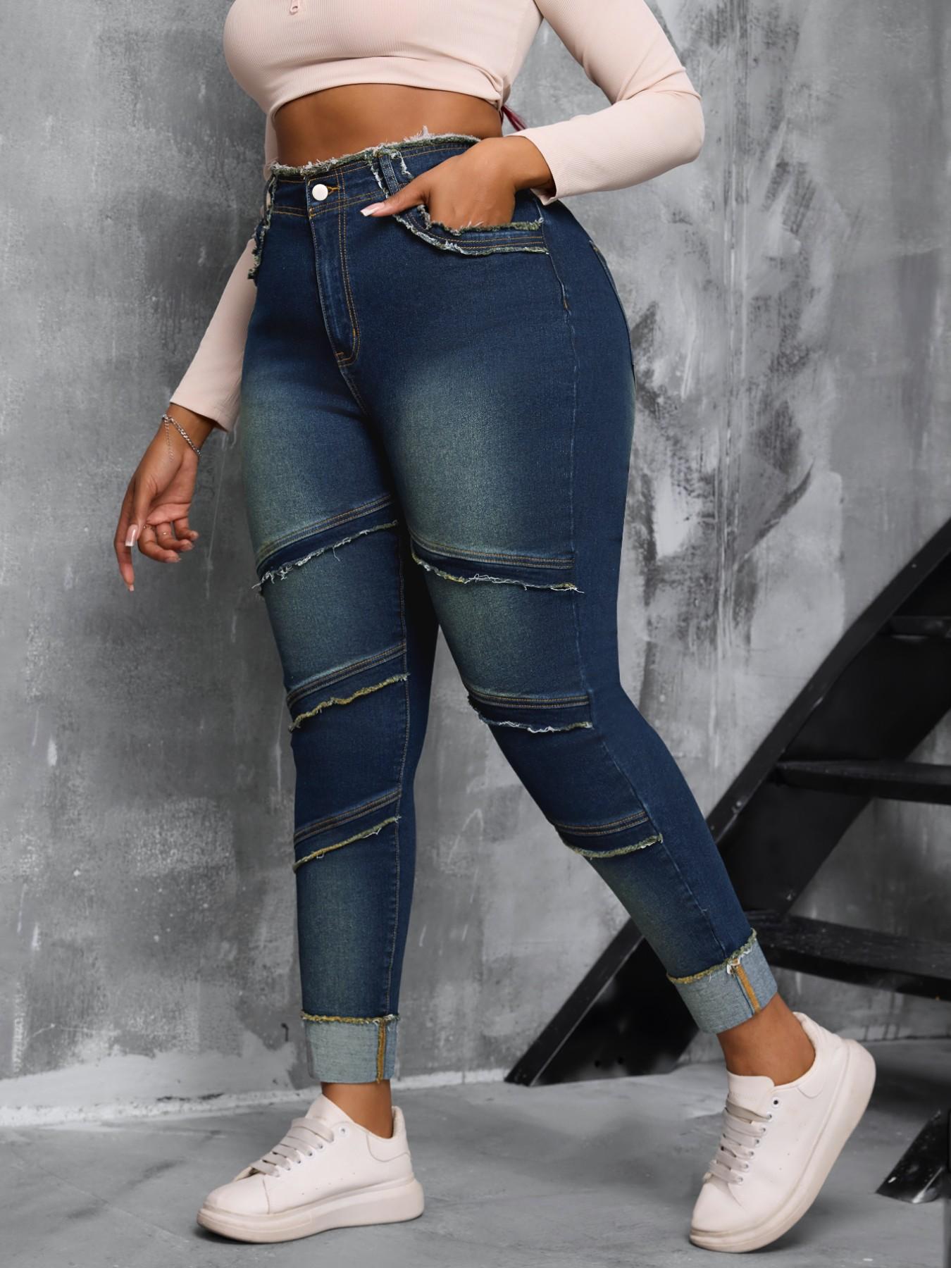 【Plus Size】 Raw Hem High Waist Dark Wash Stretchy Denim Jeans, Basic Comfy Slim-fitting Outfits Women's Bottoms for Summer 【Plus Size】 Raw Hem High Waist Dark Wash Stretchy Denim Jeans, Basic Comfy Slim-fitting Outfits Women's Bottoms for Summer