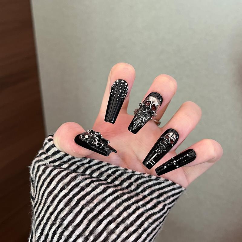 10 PCS Handmade 3D Silver Color Skull Press On Nails, Stylish Acrylic Nails, Halloween Witch Armor Gothic Fake Nails, Long Ballerina/Stiletto Shape, Removable