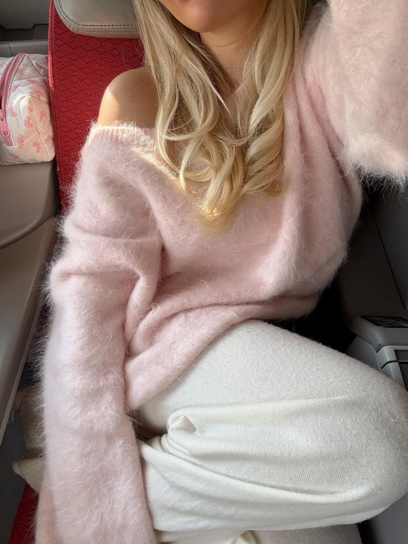 Women's Plush One-Shoulder Knit Top, Knitwear, Soft Pullover Sweater, Warm Autumn Winter Loose Fit Long Sleeve, Elegant Sweet Style