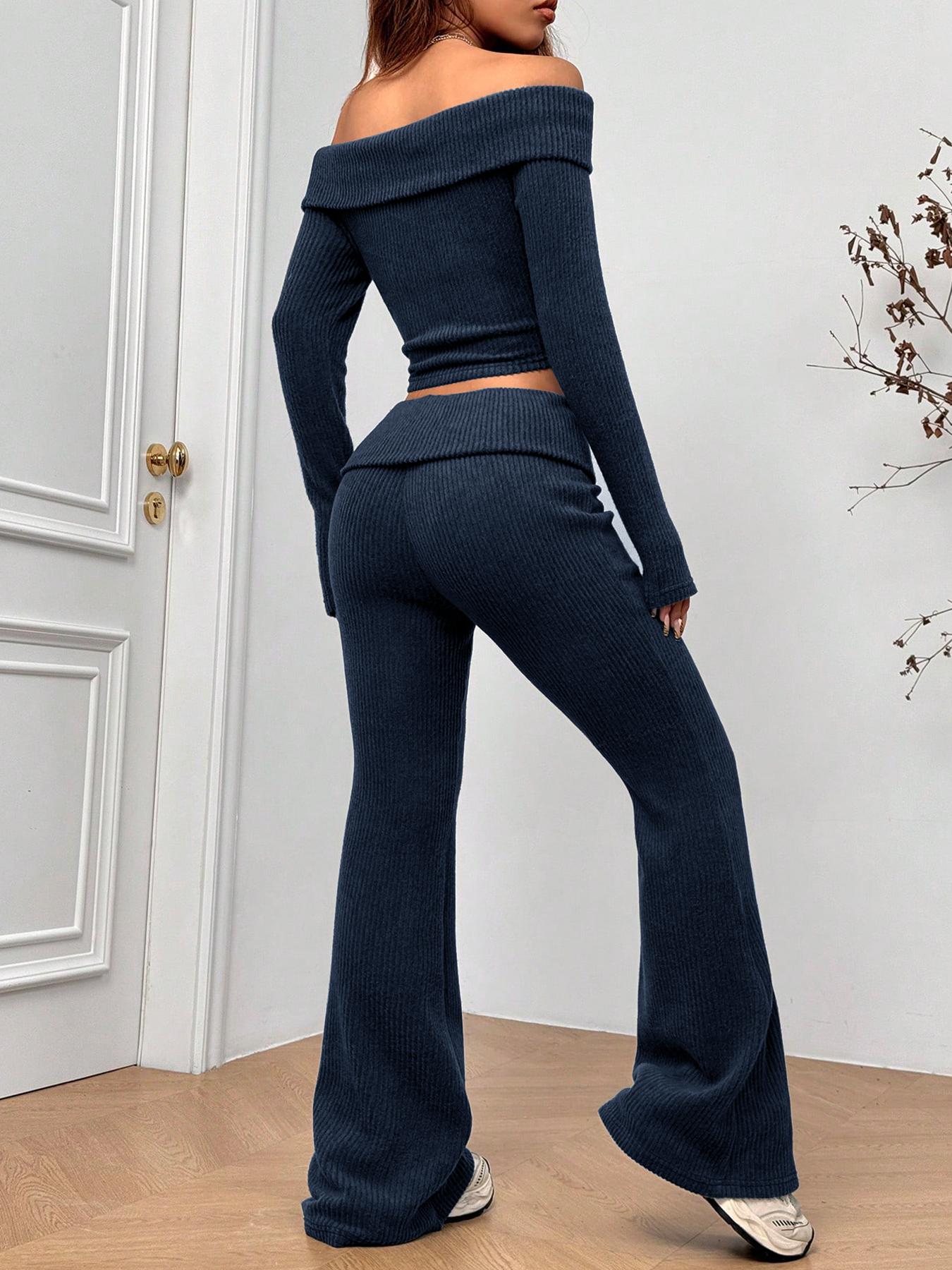 2026 Women's 2-Piece Matching Set, Off-The-Shoulder Long Sleeve Crop Top & High-Waist Flare Leg Pants, Sexy Y2K Ribbed Knit