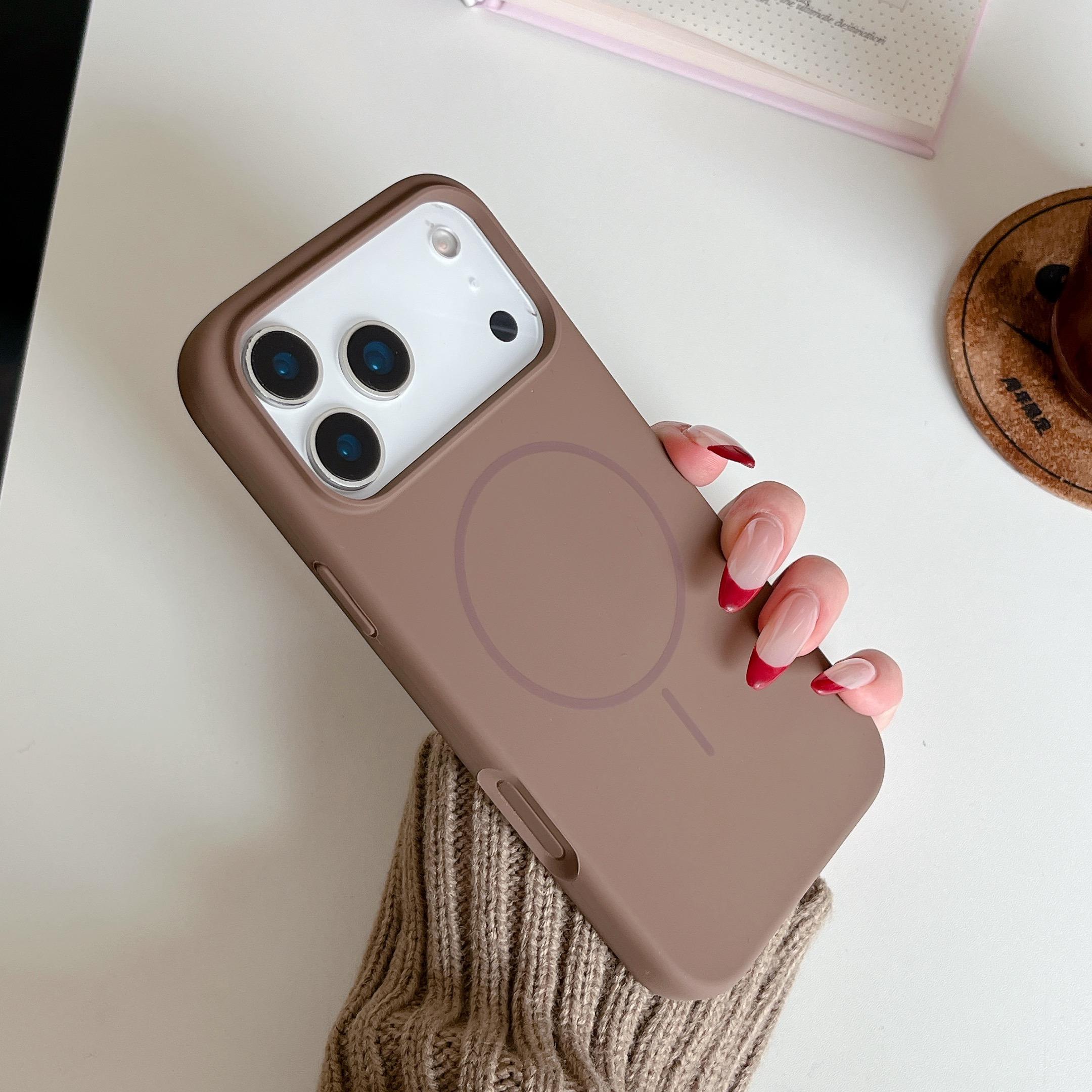 Orange thin circle magnetic suction camera button, all-inclusive, suitable for Apple 17promax mobile phone case, liquid silicone iPhone17 r skin feeling 17pro simple solid color, soft waxy 17 large holes 16