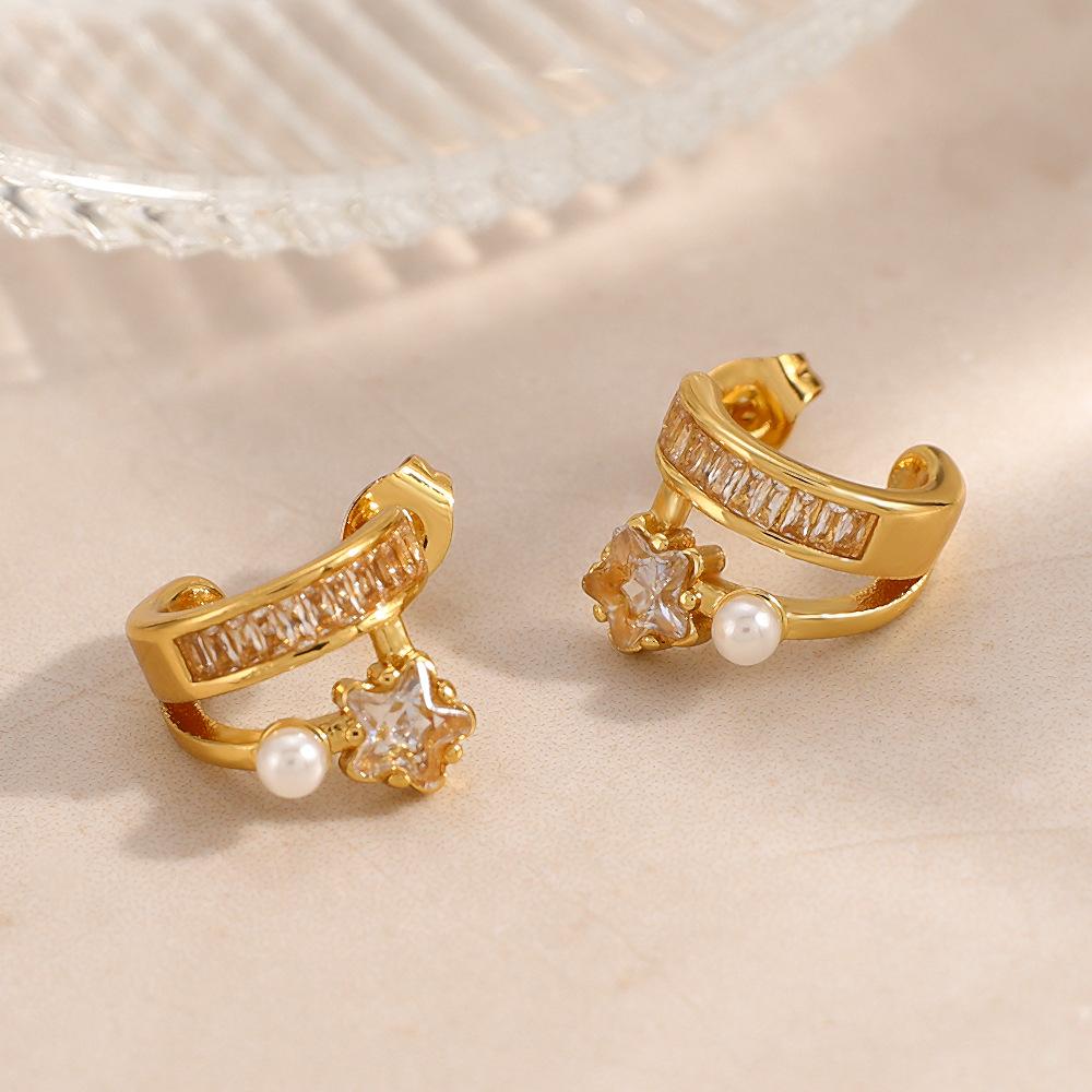 Stylish Titanium Steel C-Shaped Hoop Earrings, 18K Gold Plated, Inlaid Zircon, Trendy & Versatile Design, Tarnish & Water Resistant, Perfect Birthday & Holiday Gift for Her