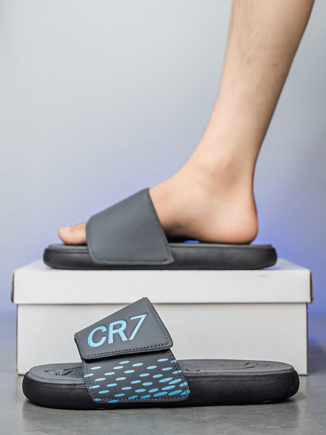 Men's Summer Sandals 2026 New Model, Thick Sole Durable Anti-Slip Odor-Resistant, Outdoor Sports Beach Flip Flops, Large Size