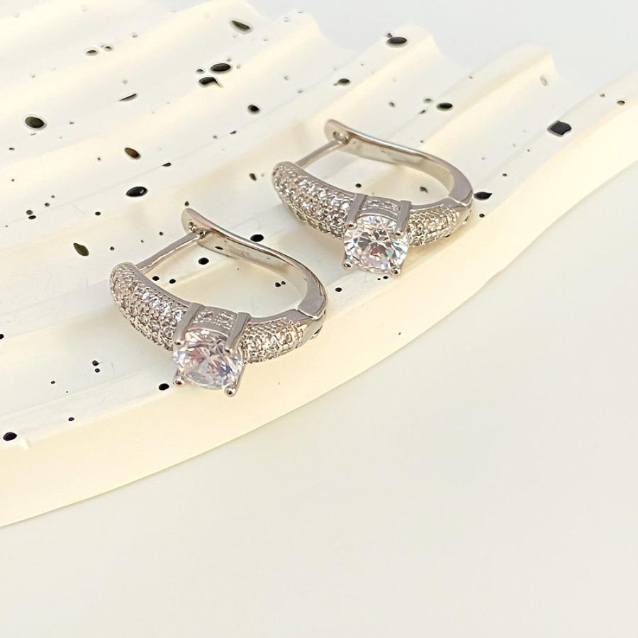 Korean version of popular jewelry, eight hearts and eight arrows, like water, ear buckles, temperament, light luxury and versatile, high-end earrings, earrings.