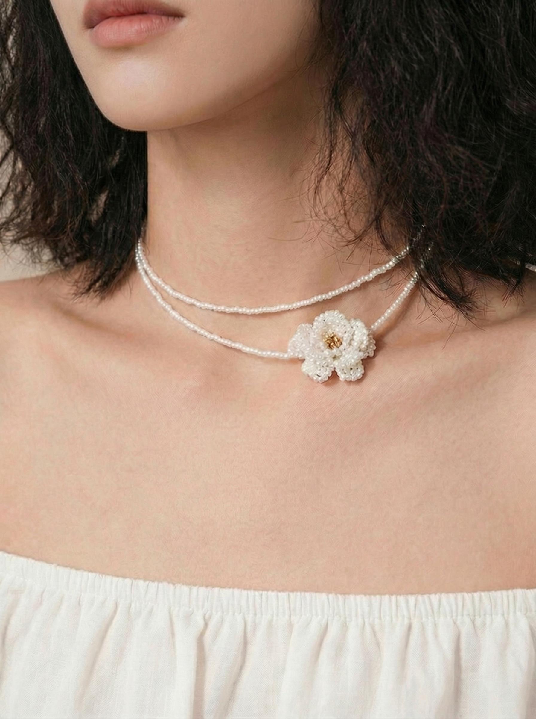 French Elegant Glass Bead Flower Earrings and Necklace Set, Perfect Gift for Daily Wear, Engagement Parties, Holidays