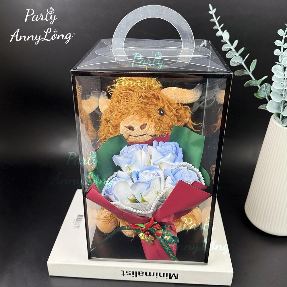 Christmas Highland Cow Plush Toy with Artificial Rose Bouquet, 1-Set Cute Cow Design Plush Home Decoration, Holiday Gift for Loved Ones