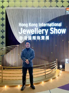 background preload poster image 