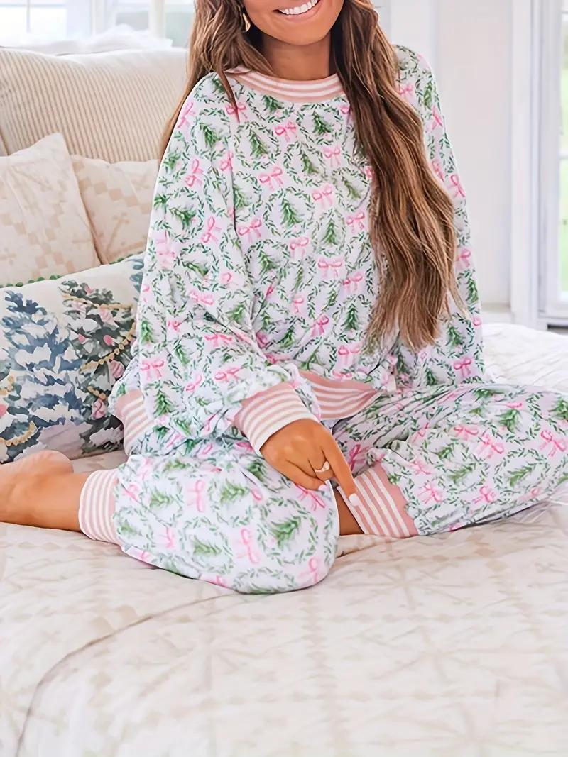 Women’s Christmas Loungewear Set Tree Bow Print Two Piece Pajamas Long Sleeve Top & Pants Comfy Lightweight Fabric Holiday Sleepwear