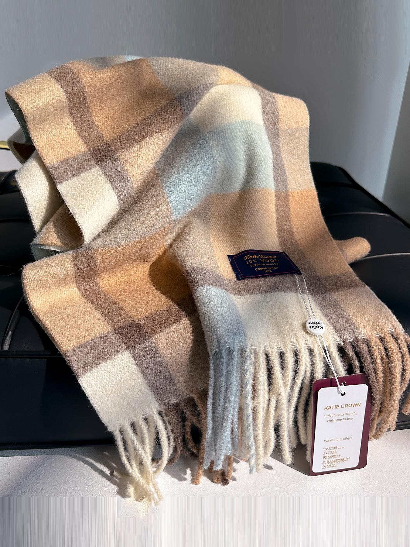 Women's Plaid Scarf for Fall & Winter, Casual Fitted Design, Warm Fashion Accessory for Daily Wear, Stylish Ladies' Wrap