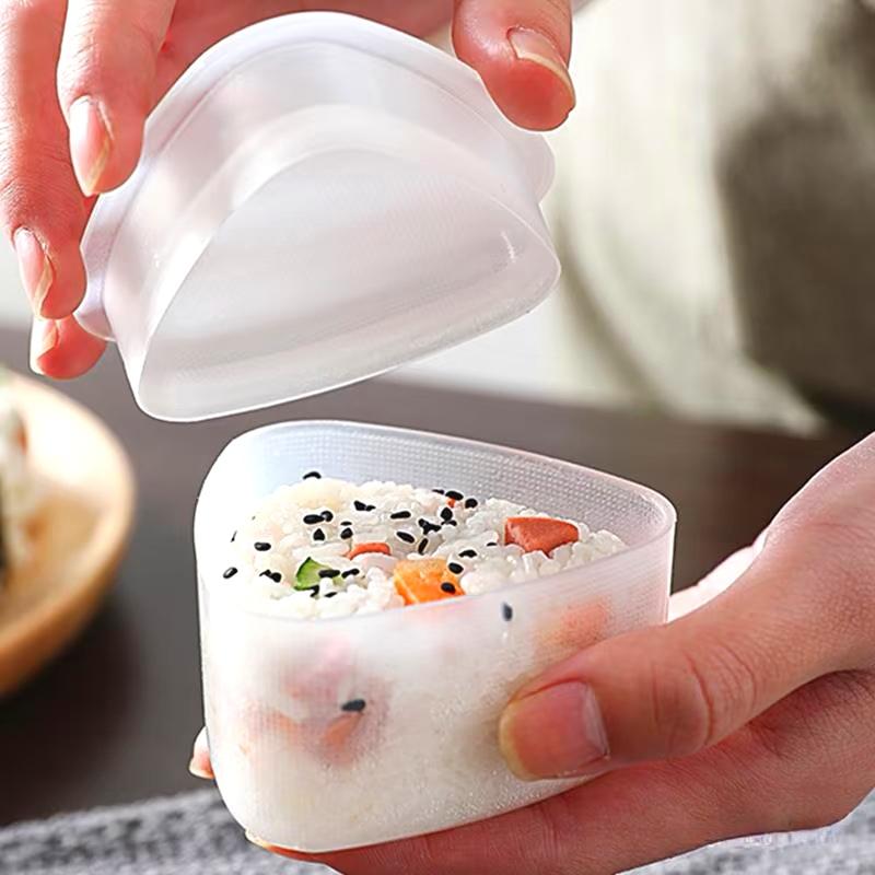 4pcs Transparent Triangle Onigiri Molds, Large Rice Ball Maker, Suitable for Lunch Boxes and Bento Box Decorations, DIY Sushi Kitchen Tools