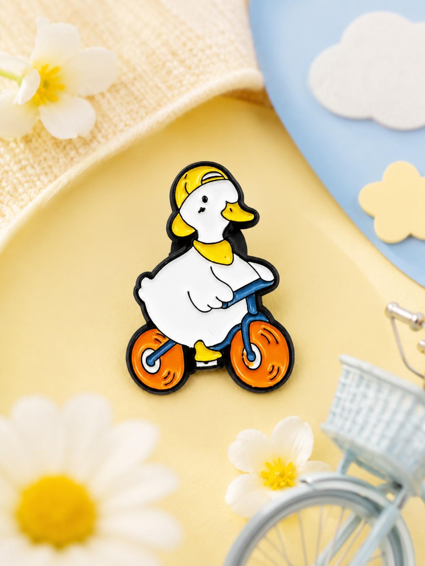 Duck Riding Bicycle, Enamel Brooch Pin, Glossy Alloy Hard Enamel, for Women Men Cyclists Animal Lovers and Collectors, for Denim Jackets Backpacks Canvas Bags Hats and Pouches, Playful Kawaii Casual Style, Gift for Friends and Duck Fans