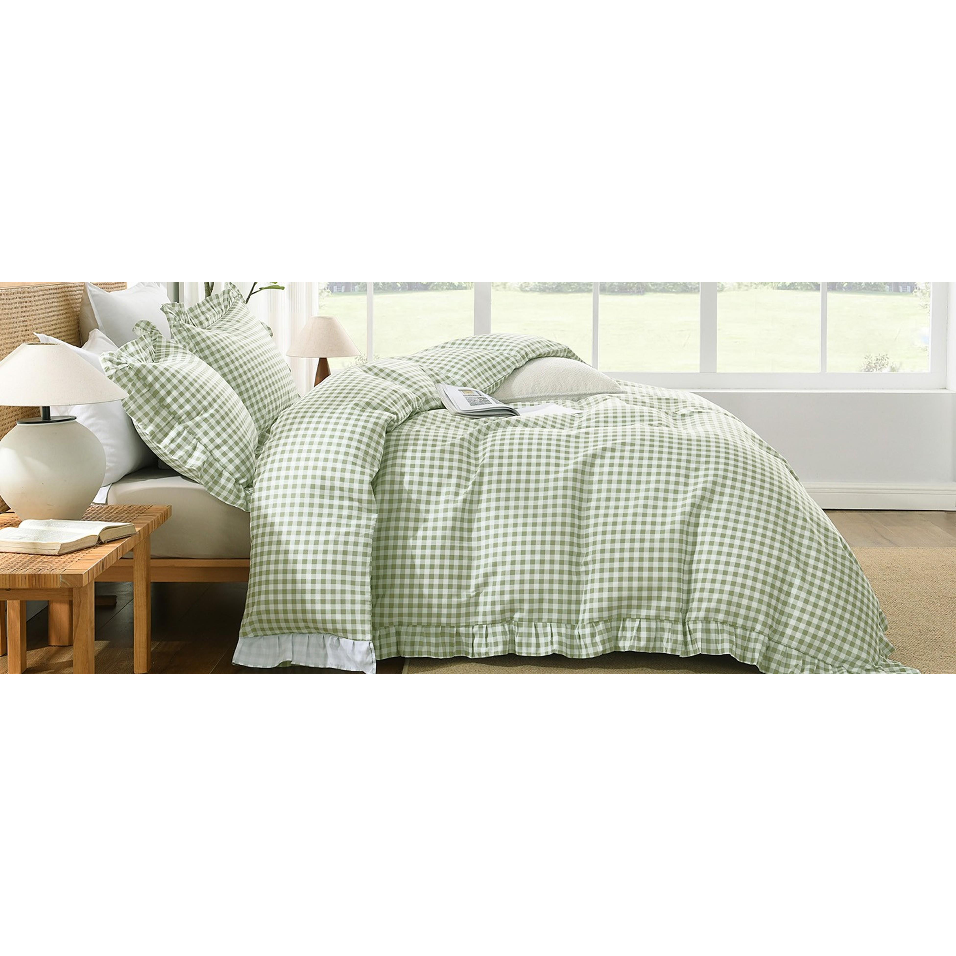 King Size Tan Gingham Duvet Cover Set, 3-Piece Ruffle Shabby Chic Farmhouse Bedding - Pre-Washed Soft Polyester Comforter Cover with Zipper Closure, Corner Ties, 104x90In