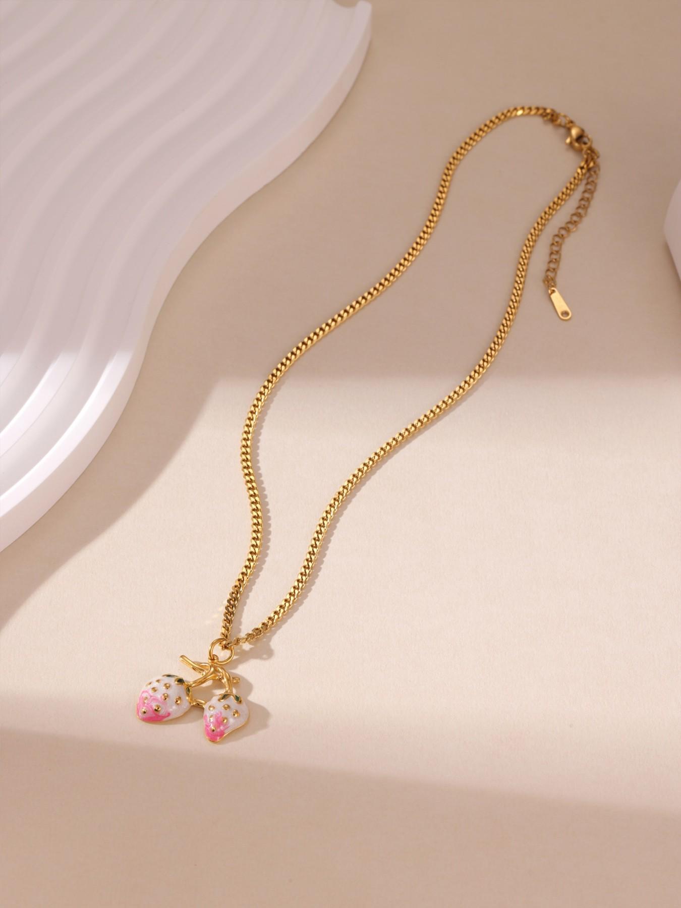 Sweet Strawberry Charm Gold Necklace For Women Daily Streetwear