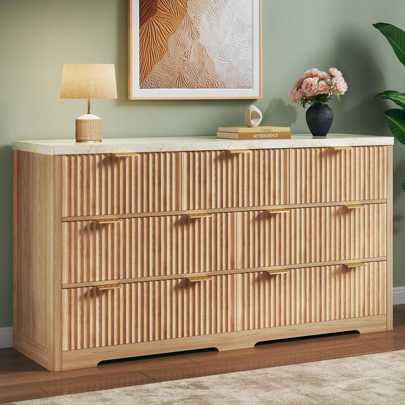 Fluted Dresser for Bedroom with 7 Drawers, 53'' Modern Dressers with Faux Marble Top, Mid Century Chests of Drawers with Gold Handle & Curved Profile, Natural Wood TV Dresser for Bedroom, Living Room