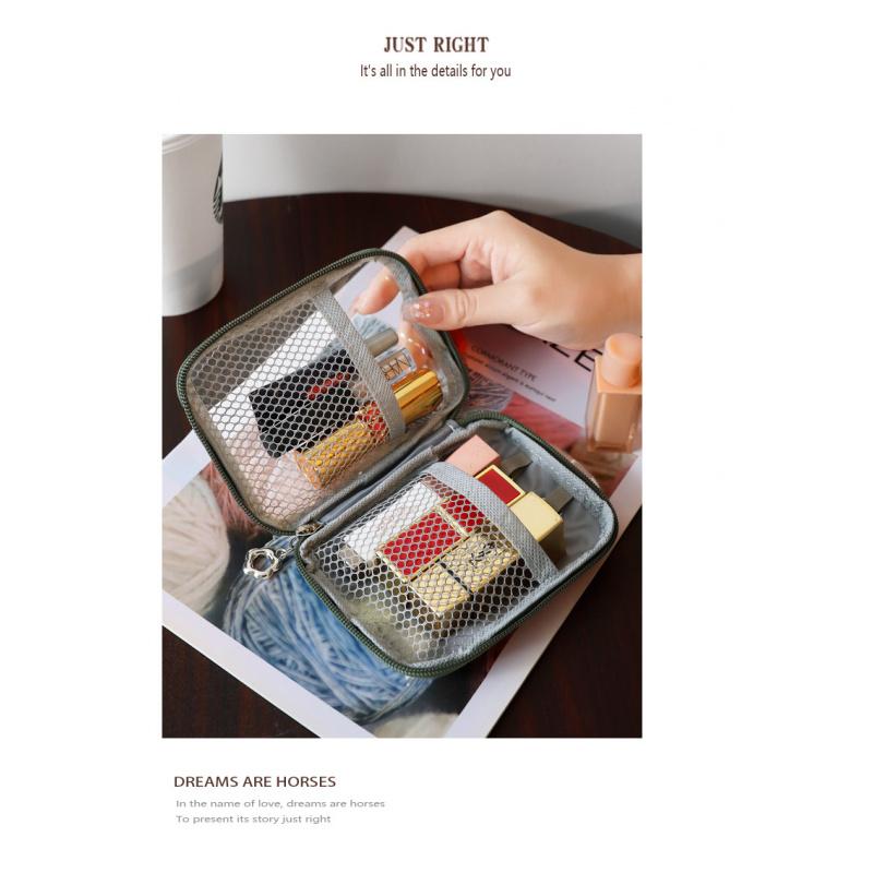 Small Clear Makeup Bag for Purse Travel Cosmetic Case Transparent Toiletry Bag with Zipper, Portable Make Up Organizer Traveling Compact Car Bag for Essentials