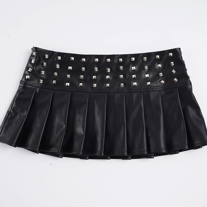 Women's Punk Style Rivet PU Leather Skirt, Drop Waist Loose Fit Party Night Outwear Y2K Aesthetic Pleated Short Dress