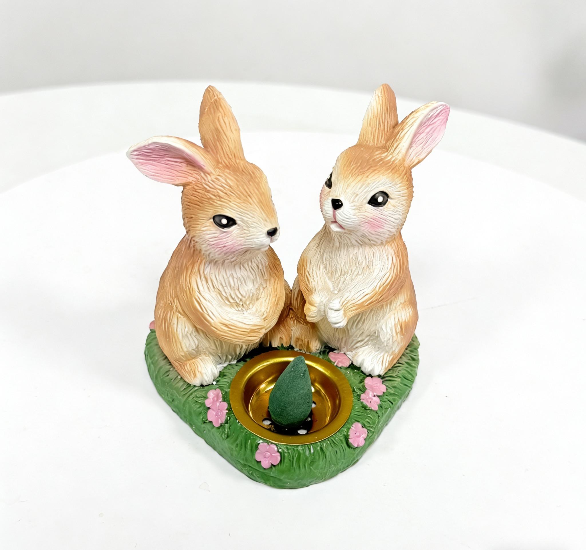 Hand-Painted Resin Rabbit Easter Limited Edition Aromatherapy Ornament, Modern Art Desktop Decor, Living Room Bedroom Office Decoration