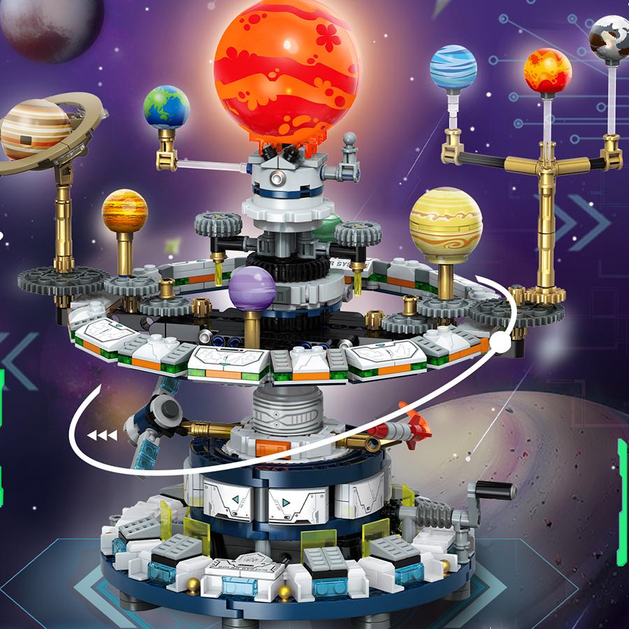 Small Building Blocks, Solar System Rotating Platform Model, Technic Gear Planet Rotation, Educational Toy, Birthday Gift, Christmas Present, Building Block Sets