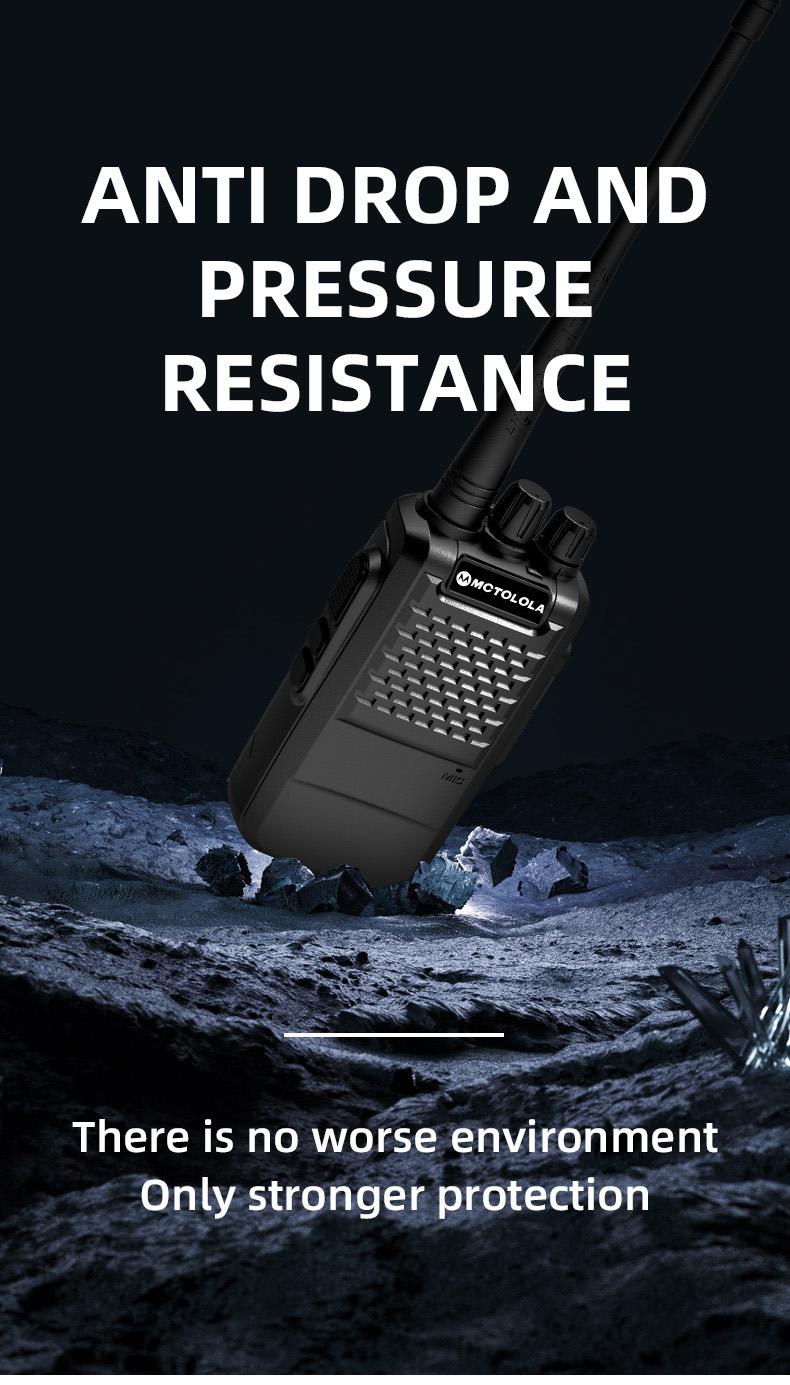 Portable UHF analog two-way walkie talkie Type-C charging convenient and efficient power replenishment 10000mAh large capacity battery with 22 days of ultra long standby time suitable for various outdoor activities such as camping, hiking, team exploratio