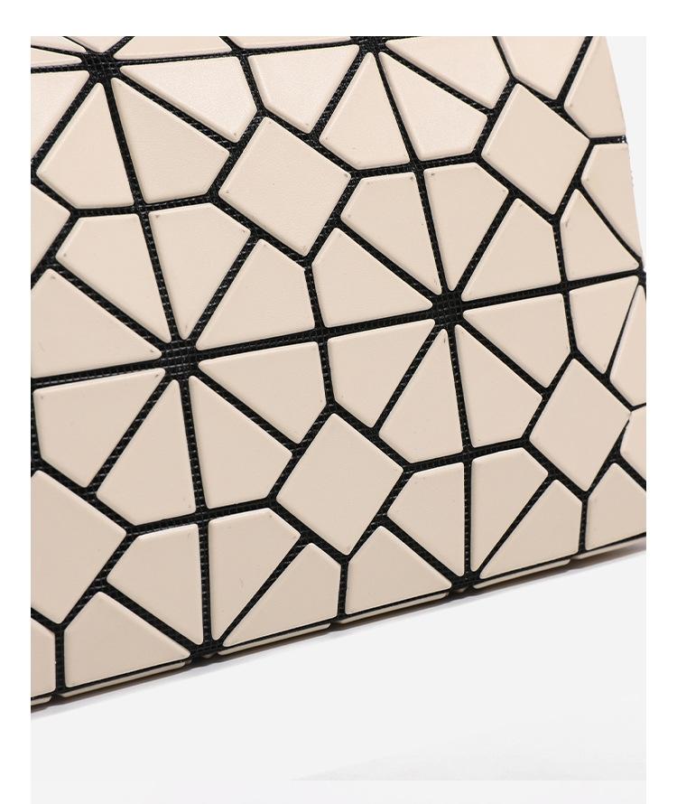 New Summer Autumn Trendy Unique Design Geometric Rhombus Cupid Small Square Bag, Versatile Single Shoulder Crossbody Underarm Bag