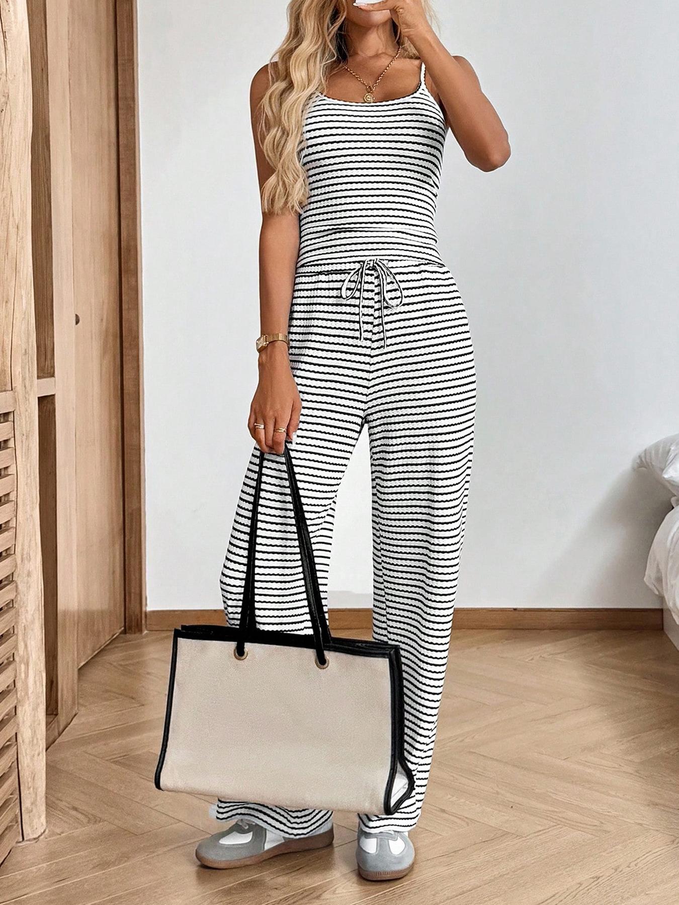 Women's Casual Striped Halter Top and Elastic Long Pants Set, Summer Vacation, 2 Piece Set, Fitted, Stylish and Comfortable