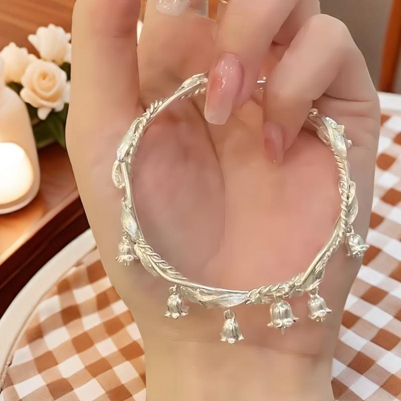 Full Silver s999 bangle Sterling Silver bangle Ladies Open bangle can be freely adjusted size for girlfriend's birthday holiday gift Silver weight 36g / 1.26oz