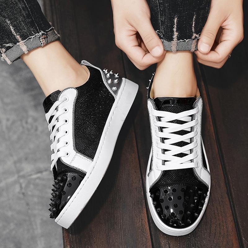 Trendy Casual Sneakers for Men, Versatile Bread Shoes, Unique Style, Comfortable Board Shoes, Riveted Casual Shoes, Perfect for Daily Wear Trendy Casual Sneakers for Men, Versatile Bread Shoes, Unique Style, Comfortable Board Shoes, Riveted Casual Shoes, Perfect for Daily Wear