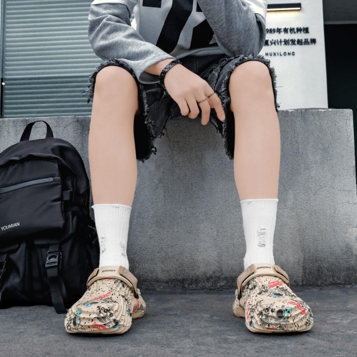 Men's Cave Shoes 2026 New Summer Outdoor Beach Shoes Sports Baotou Slippers Soft Sole Comfortable Wade Sandals