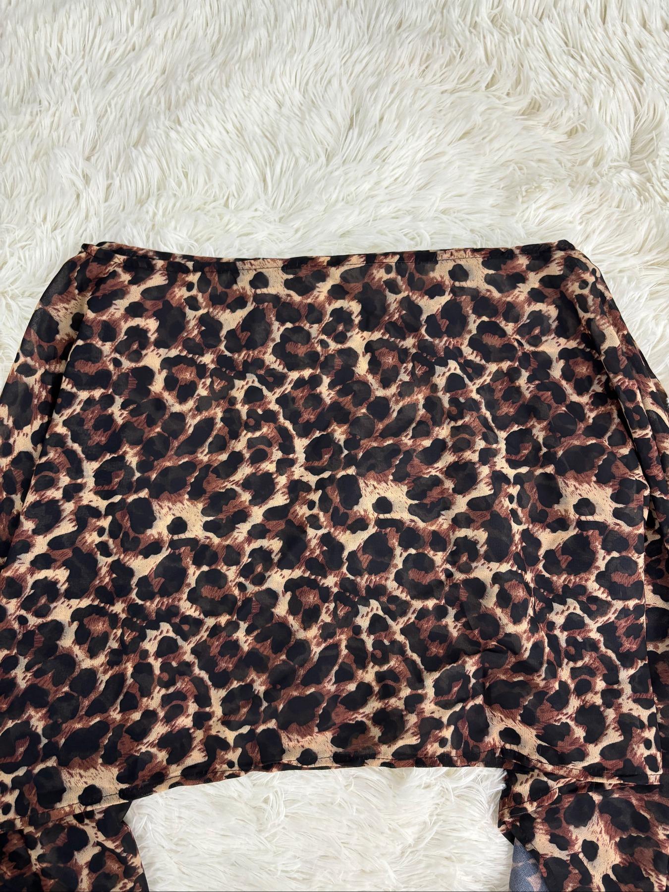 Women's Casual Fashion Leopard Print Shirt and Shorts Set, Loose Fit Summer, Leopard Pattern, Two-Piece Suit