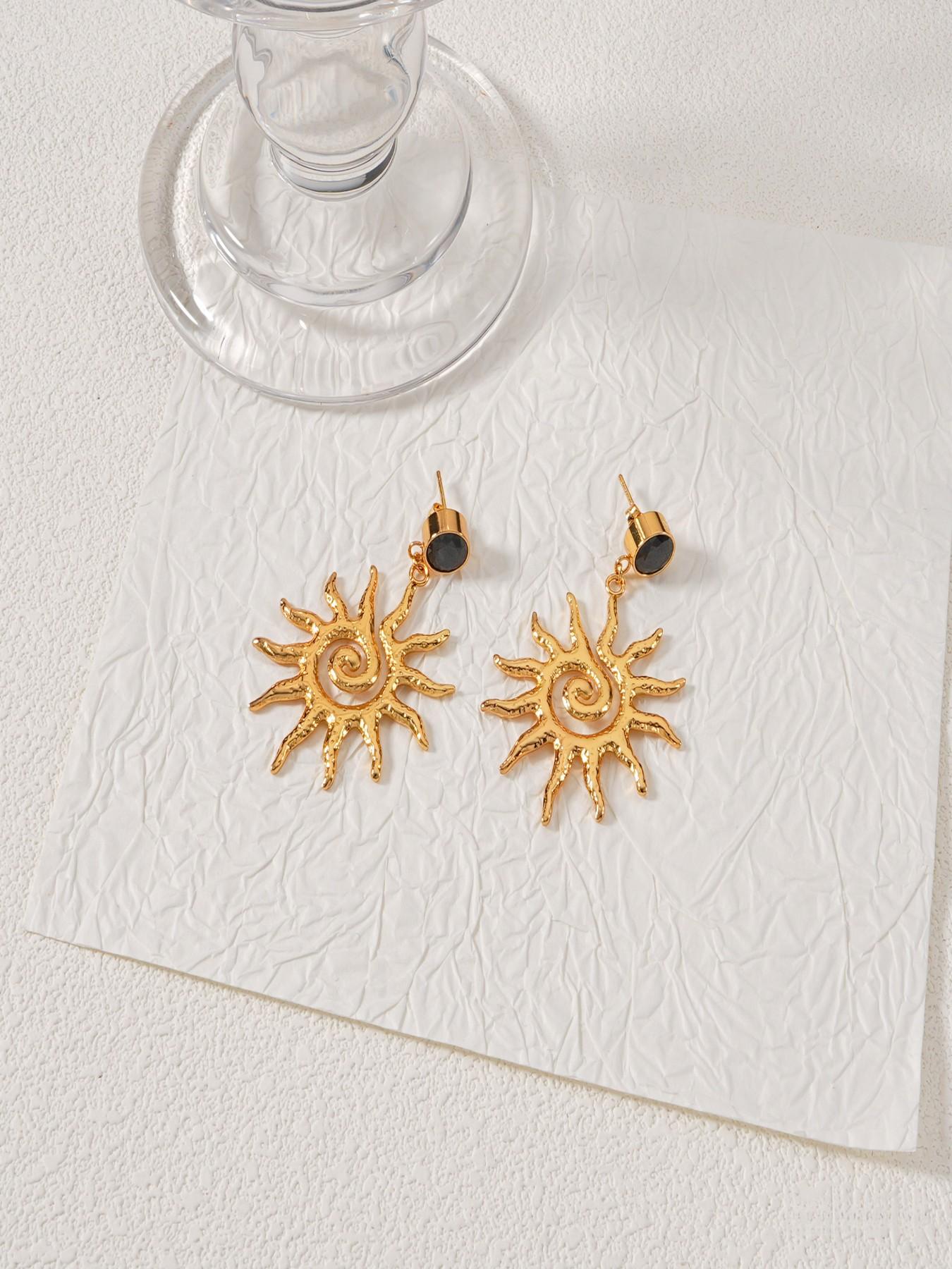 Chic 18k Gold Plated Stud Earrings Set, Elegant Striped Design, High-End Jewelry for Women, Fashionable Simple Accessories