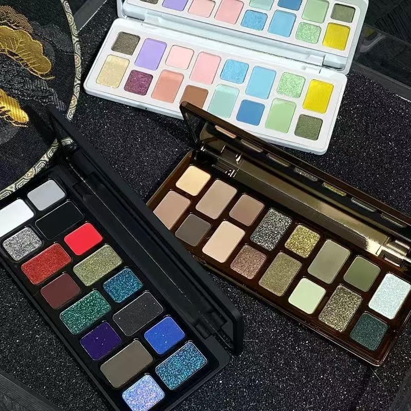 16 Color Eyeshadow Palette, Matte and Shimmer, Waterproof, Long-Lasting, Fine Powder, Easy Application, Perfect for Makeup Enthusiasts