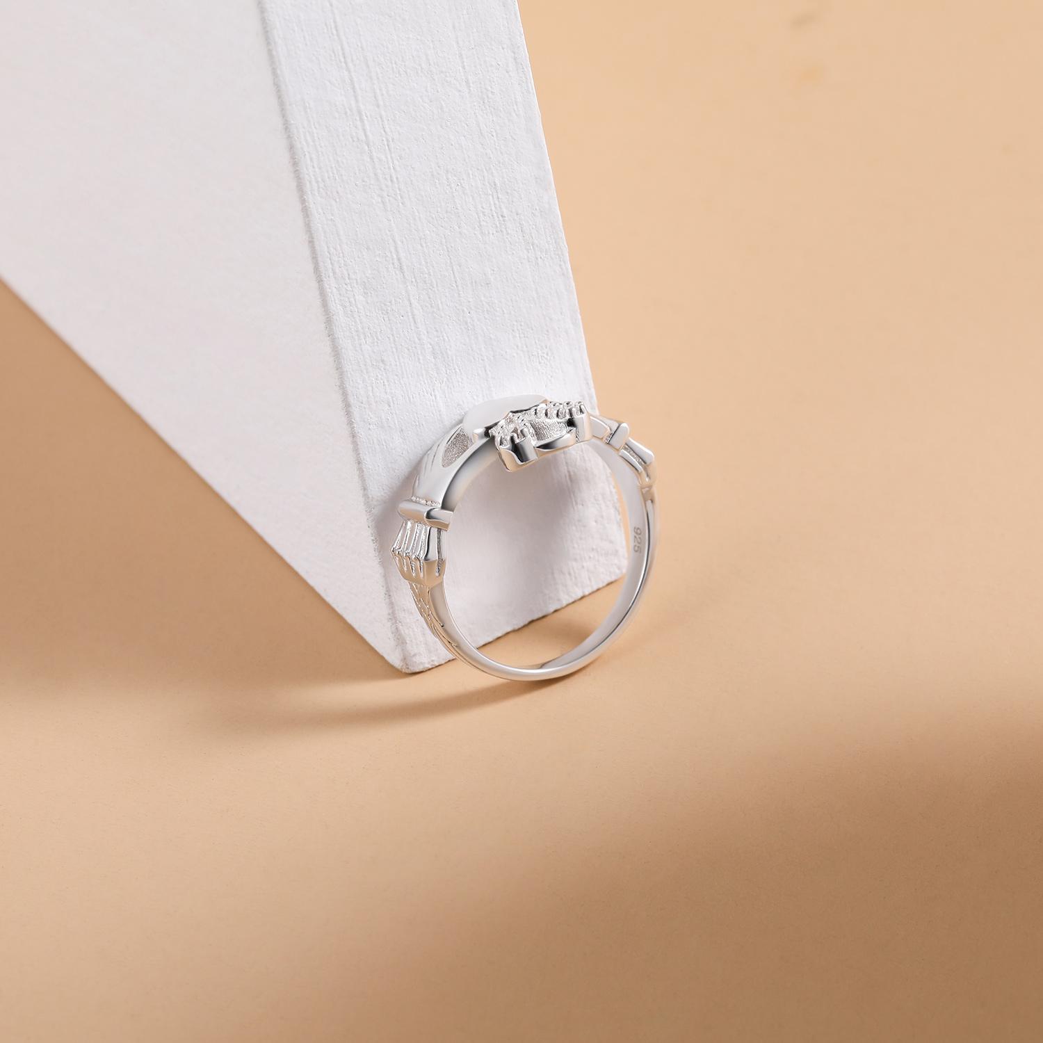 EAMTI 925 Sterling Silver Women's Claddagh Irish Ring Love Heart Celtic Knot Crown Engagement Wedding Band