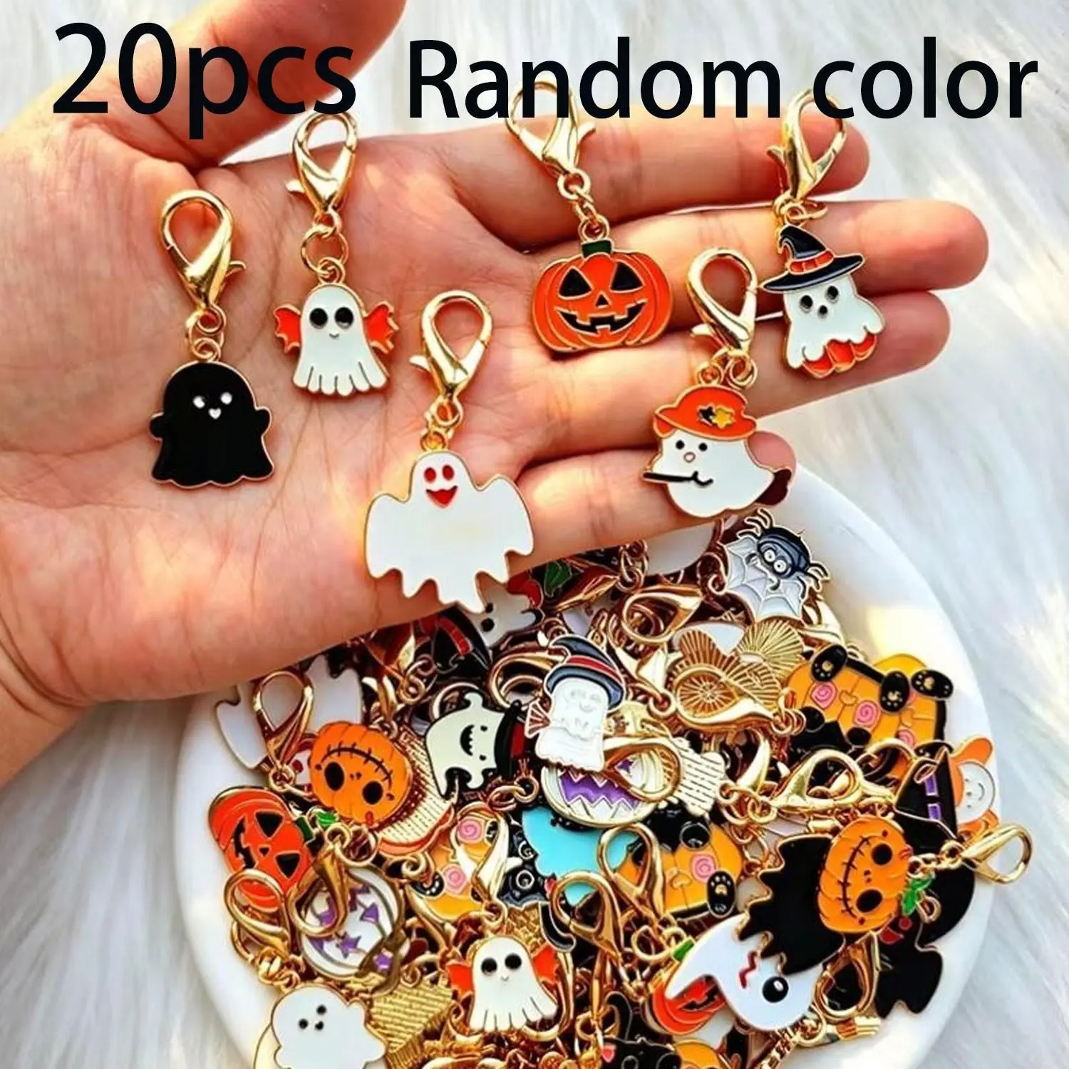 New 20-piece mixed-style keychain set, fun ghost keychains, unique bag hangers, Halloween creative gifts, fashionable mini Halloween decorations, Festive