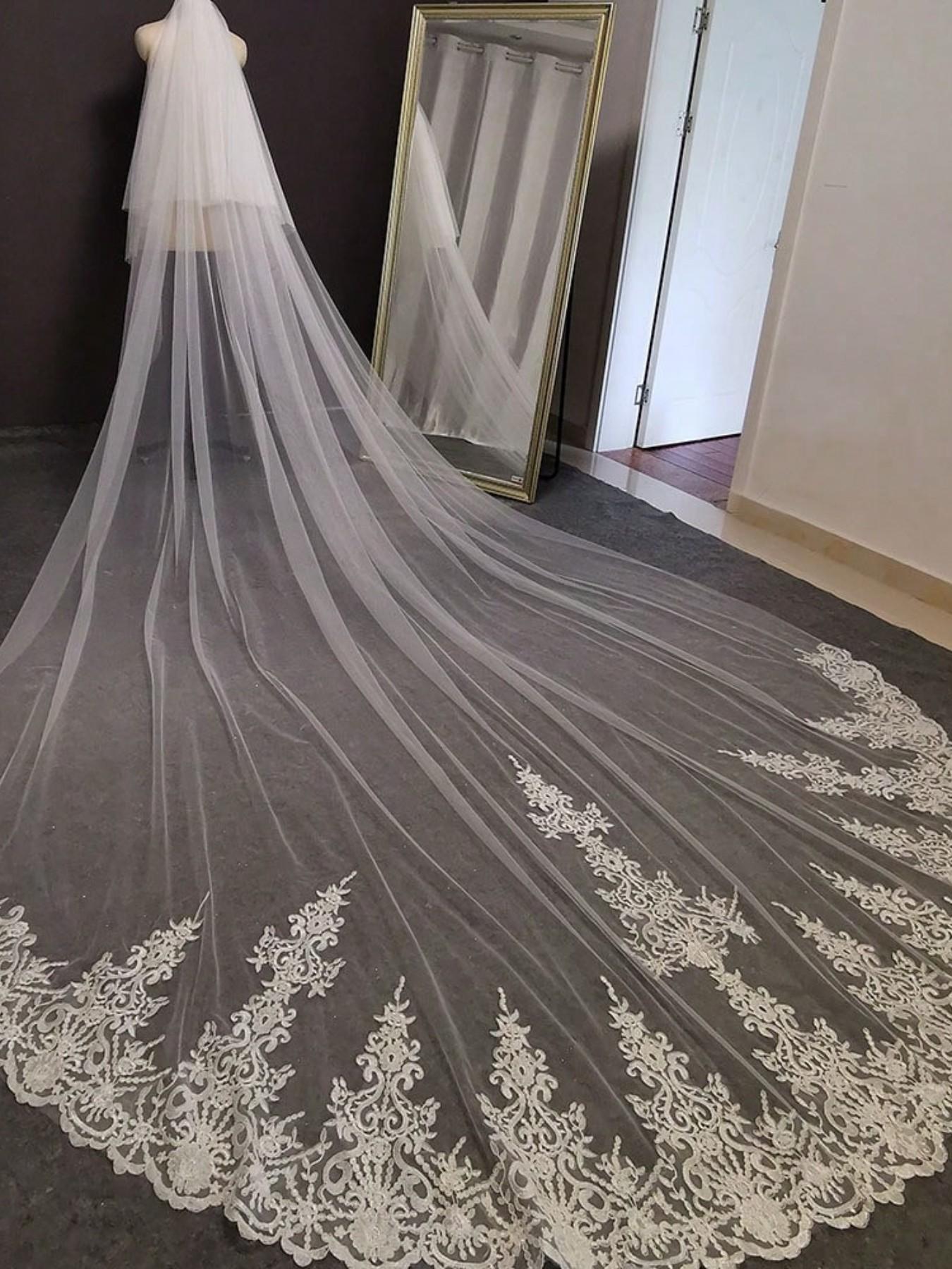 1pcs Cathedral Length Lace Edge Wedding Veil 3M Long Soft Tulle Bridal Veil with Elegant Embroidery Appliqué, Classic Ivory Bride Veil for Ceremony & Photoshoot