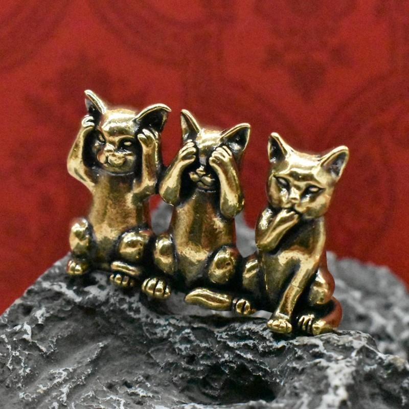 Copper Cat Statue Figurine, Fun Cute Design, Craftsmanship Detail, Home Tea Pet Desktop Decoration, Collectible Item for Cat Lovers