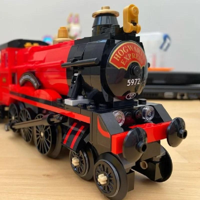 801PCS Classic Steam Train Building Block Set DIY Building Blocks Model Vintage Railway Station Model Kit Building Sets 18+