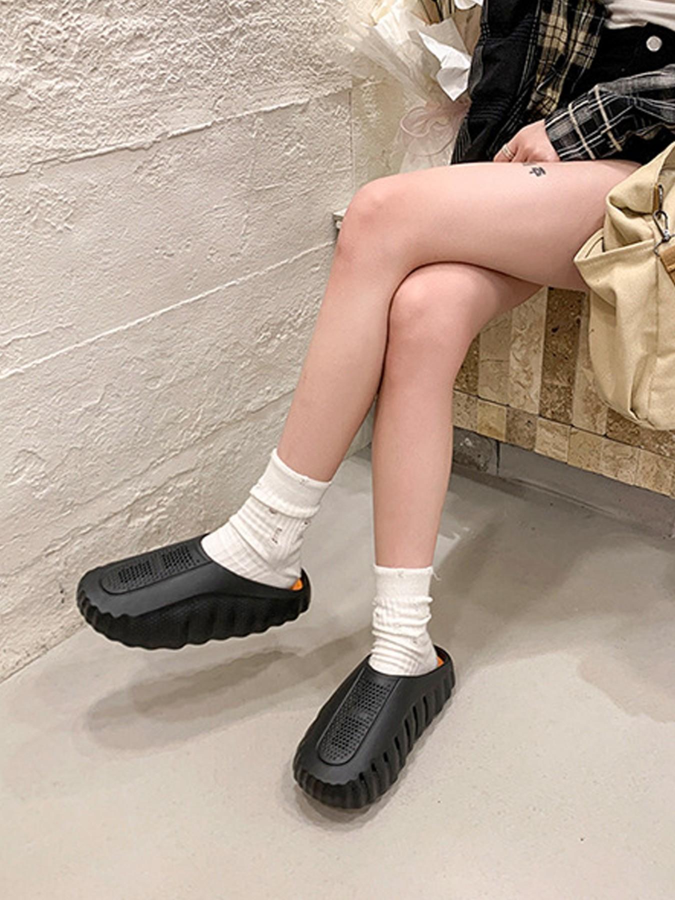 Women's Outdoor Acupressure Massage Slippers, Lightweight EVA Beach Slippers, Comfortable Non-Slip Design Soft Slippers, Suitable for Indoor and Outdoor Use, Men's Slippers, Indoor Outdoor Footwear