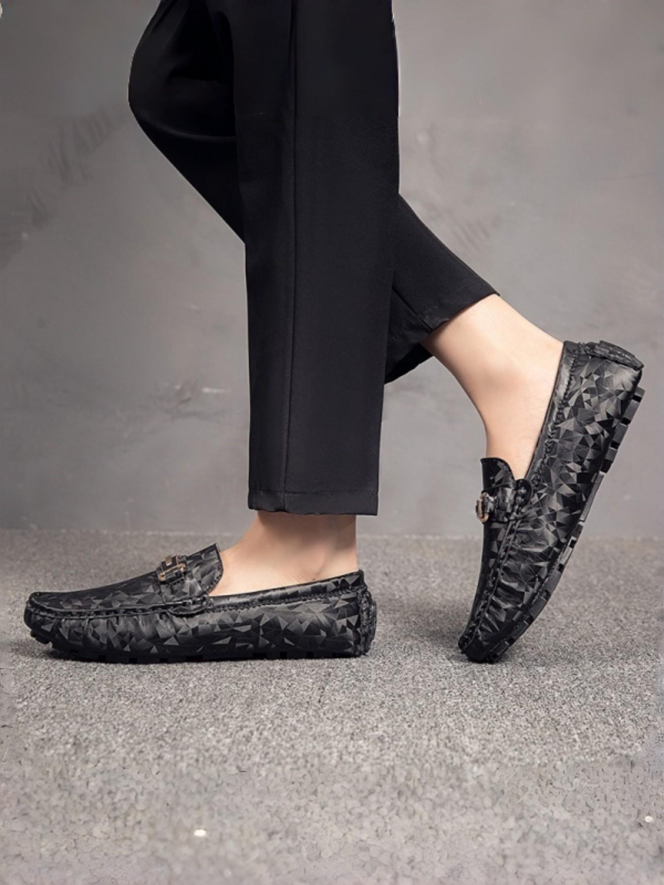 Men's Plaid Buckle Loafers, Daily Commute/style, Glossy Embossed Texture, Metallic Decorative Buckles, Trendy Casual Shoes