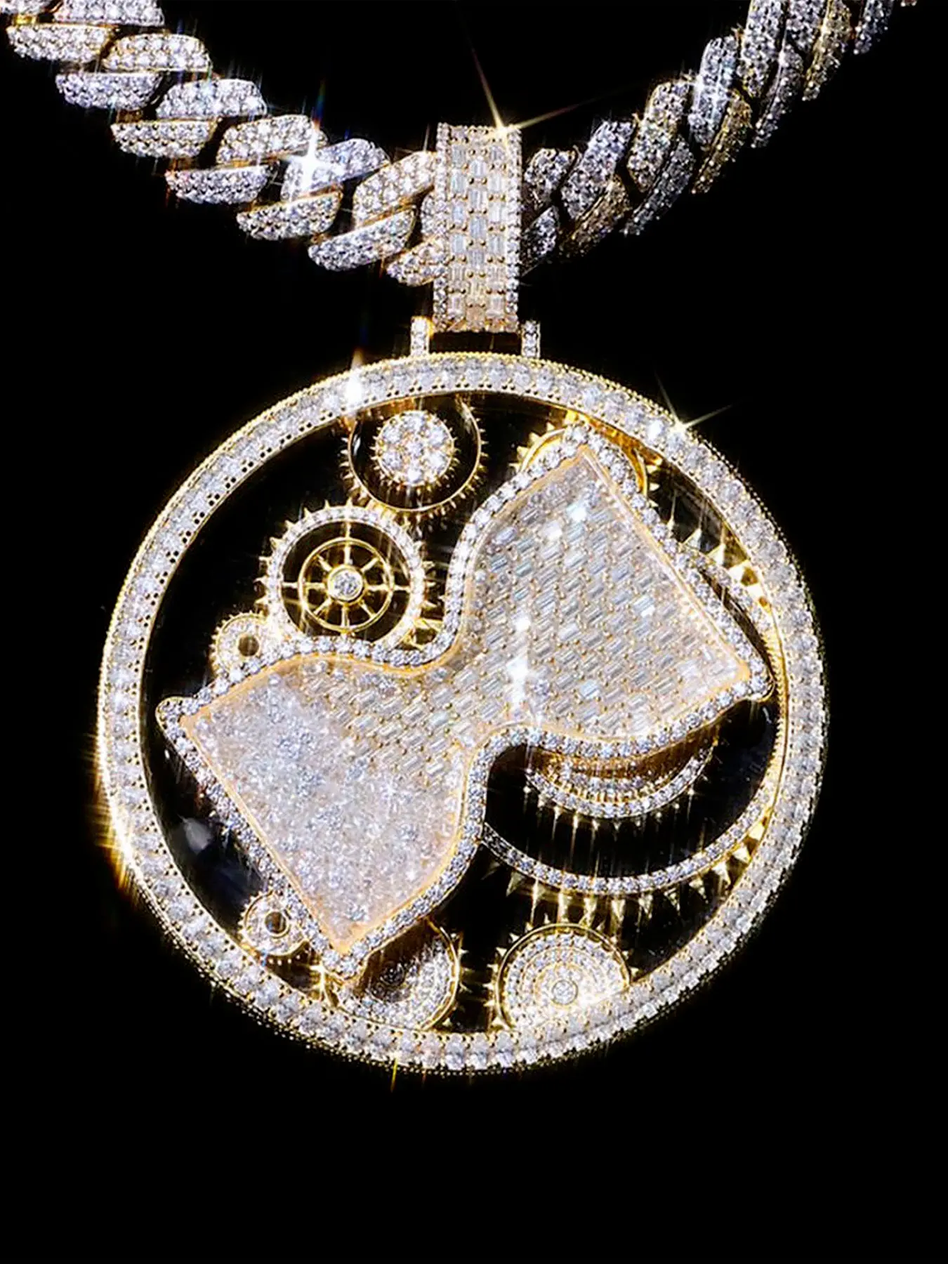LYEE CYEE Iced Out Steampunk Hourglass Gear Rotatable Blue Pendant Necklace, Rose Gold Plated Full Micro Paved Sparkling Stones, Hollow Round Mechanical Charm, Hip Hop Luxury Statement Jewelry for Men Party Gift, Iced Chain