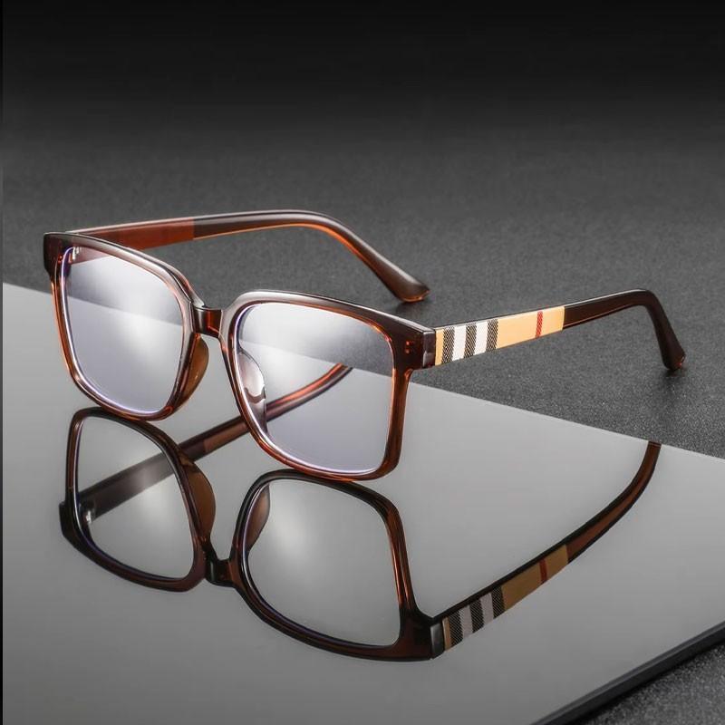 Vintage Square Tr90 Blue Light Glasses, UV Protection Ultralight Unisex Eyewear, Perfect for Commute, Driving & Parties