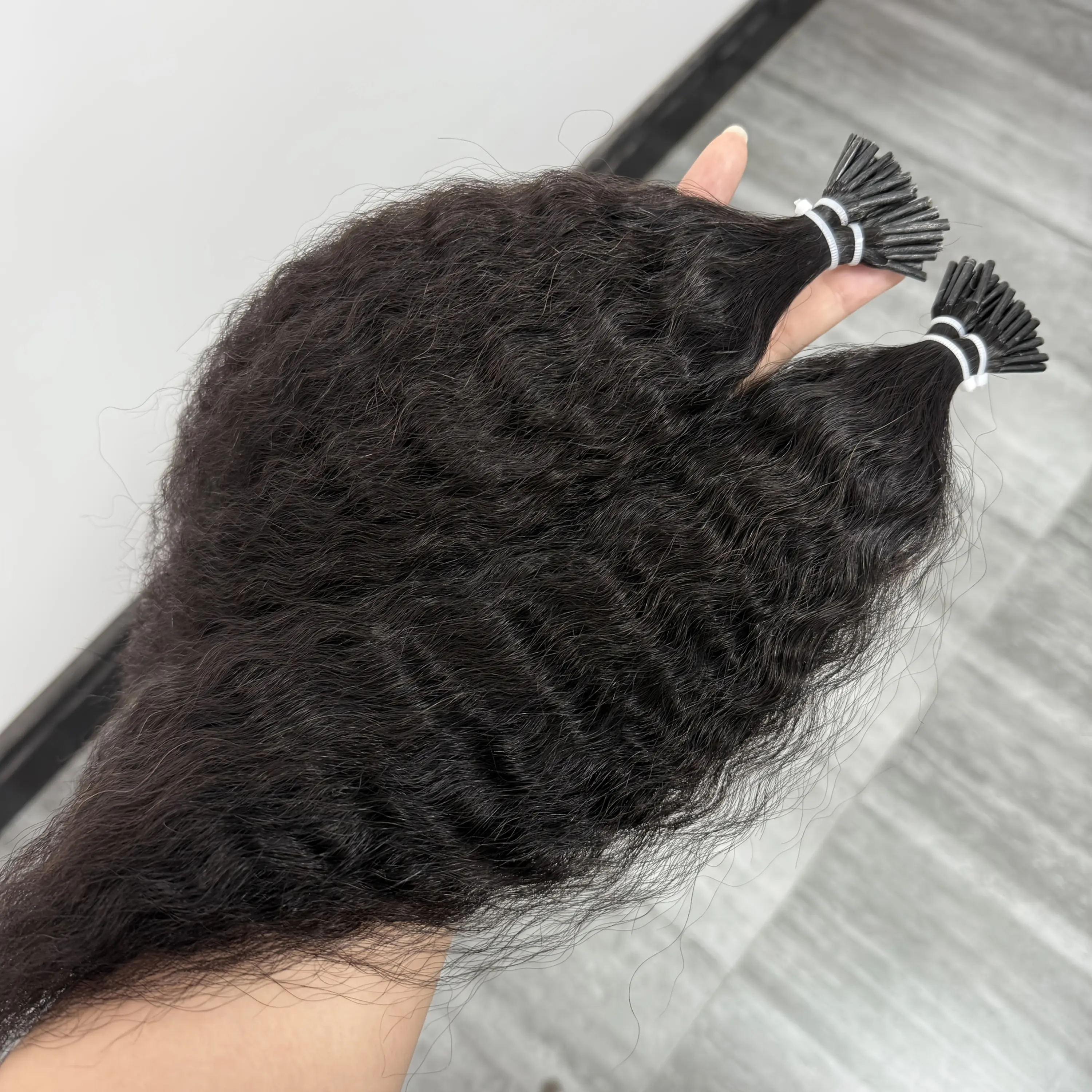 50Pcs Pre‑Bonded Brazilian Remy I‑Tip Human Hair Extensions for Women, Kinky Straight Yaki‑Texture Hair Pieces, Coarse Micro‑Bead Friendly Natural Black Elegant‑Style Bundles, Specially Designed for African American Hair Hairstyle Makeovers